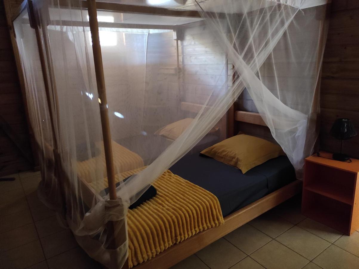 Le Tri Haut De Bellevue - Bungalow Colibri Pointe-Noire Esterno foto
